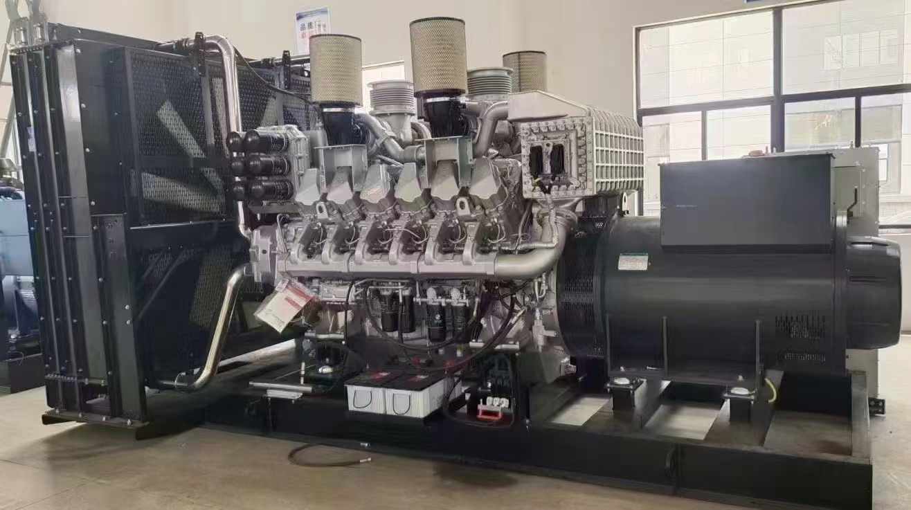 准格尔800KW柴油发电机组可以带动多少kw的设备？