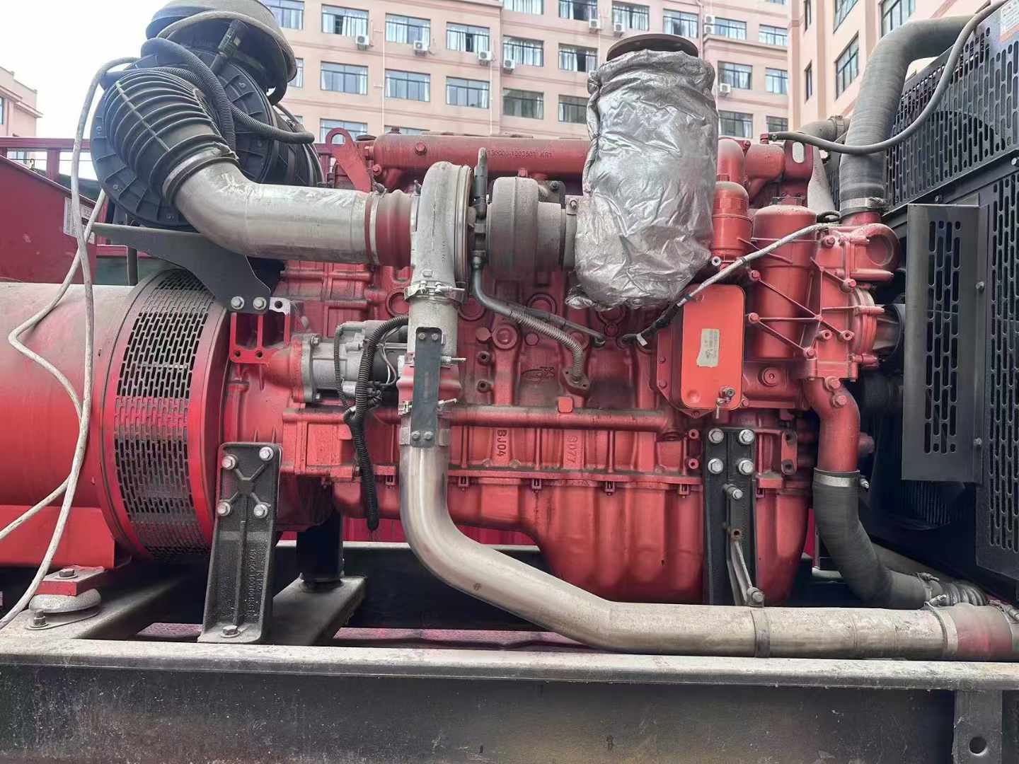 准格尔如何选择适合 600kW 柴油发电机组的过载保护器？