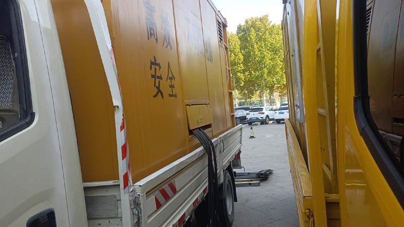准格尔如何判断柴油发电机组和UPS电源的切换时间是否符合要求？
