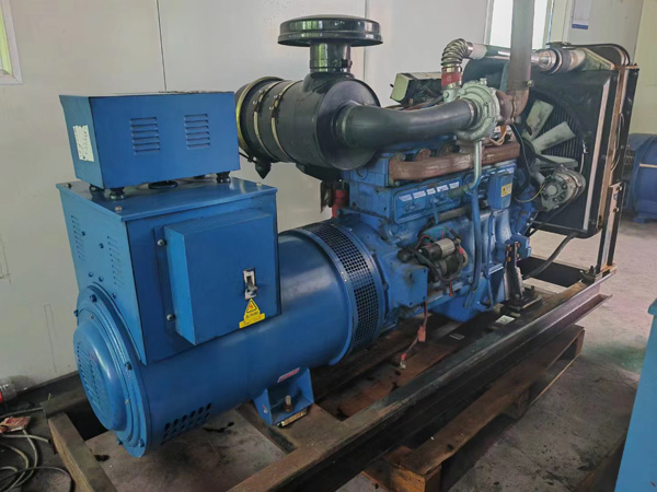 准格尔100kW柴油发电机组使用多级机油有哪些优缺点？
